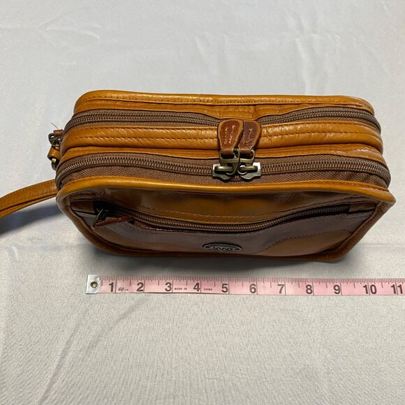 Land Leather Wristlet Wallet With Multiple Compartments & Zippers - Picture 3 of 7